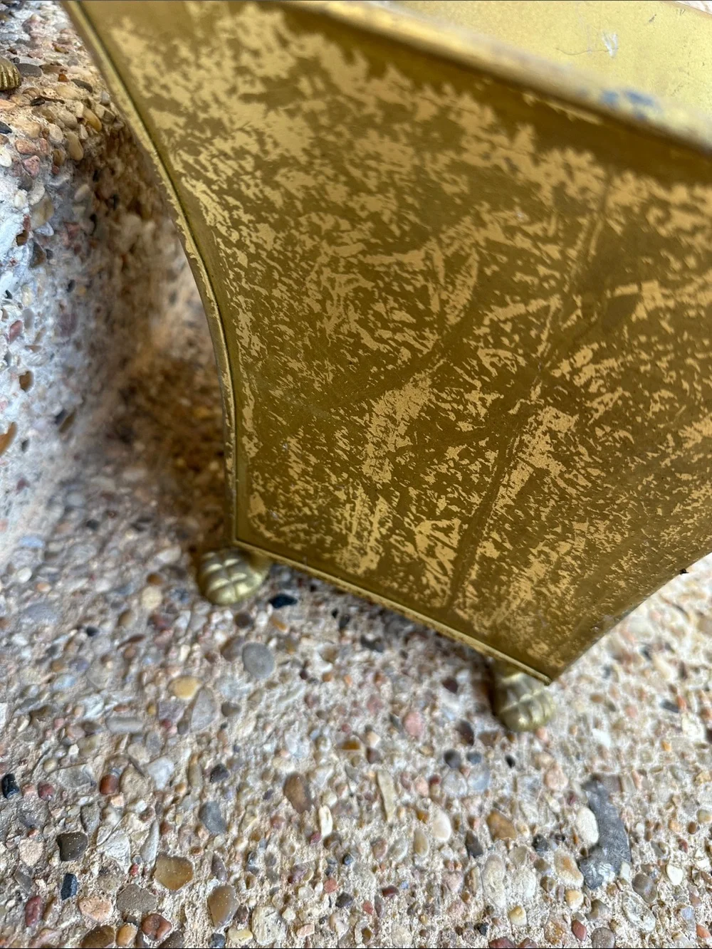 N/A attractive gold